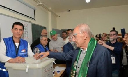 Nabih Berri reelegido como presidente del parlamento libanés
