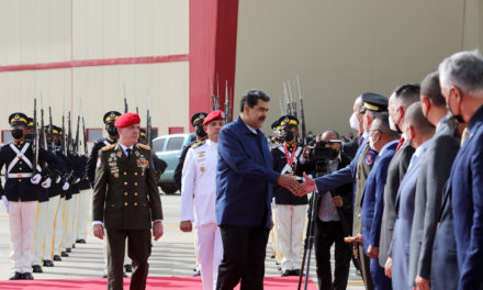 Arriba a Venezuela Presidente Maduro tras gira internacional exitosa
