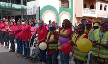 Alcaldesa Lolimar Montilla entrega compactadoras, cisterna y motos tipo cesta