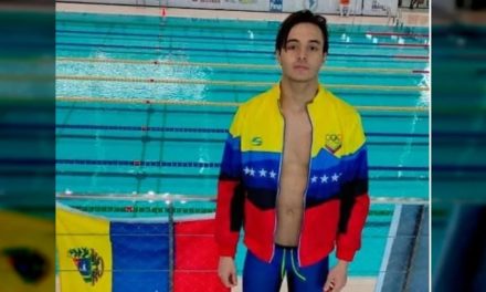 Jorge Otaiza ganó oro en 100 metros mariposa de los Juegos Bolivarianos 2022