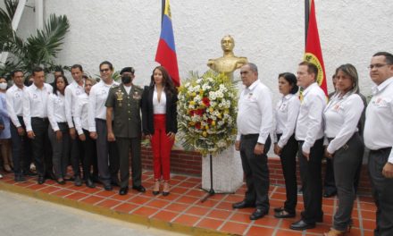 Contraloría del Estado Aragua celebró su 74° Aniversario
