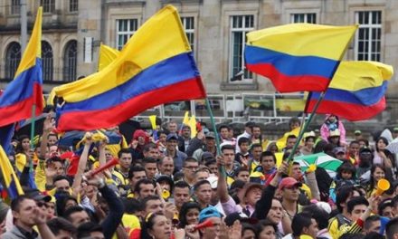 Colombia celebra independencia en medio de expectativas y retos