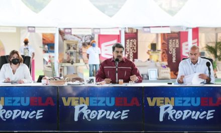 Presidente Maduro anuncia exoneración de impuestos del cacao y derivados