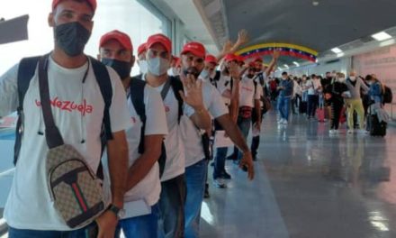 Llegan a Venezuela turistas de la India para visitar 12 destinos privilegiados del país