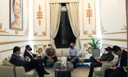 Presidente Maduro sostuvo reunión con dirigentes de la clase obrera de Brasil
