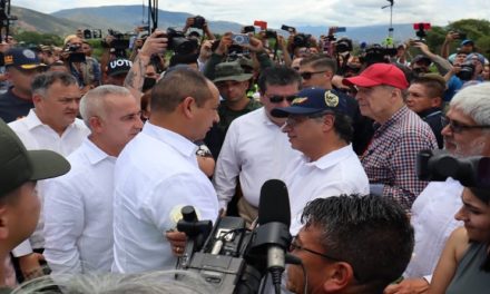 Gobierno Nacional celebra reapertura de frontera Venezuela-Colombia