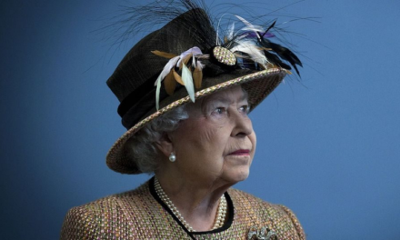 Venezolanos lamentan fallecimiento de la Reina Isabel II de Inglaterra