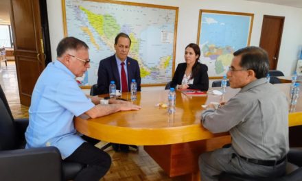 Venezuela y México firman convenio para intercambio e investigación sobre historia