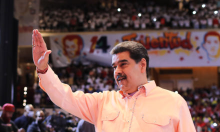Presidente Maduro ratifica fortalecimiento del Poder Popular Organizado