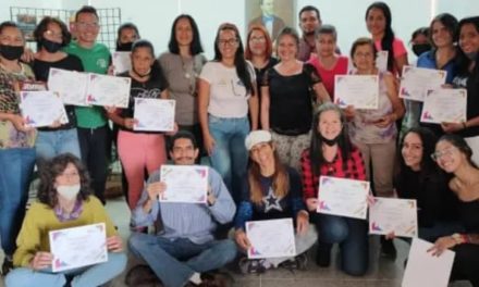 Cenal consolida grupos de lectores en Miranda y Aragua
