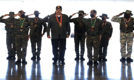 Presidente Nicolás Maduro lidera acto del XVII aniversario de la CEOFANB