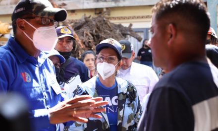 Gobernadora Carpio y ministro Villarroel inspeccionaron viviendas afectadas en Castor Nieves Ríos