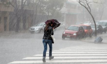 Inameh: Depresión tropical continuará originando lluvias en el país