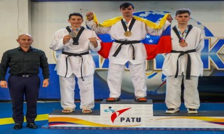 Venezolano Alexander Ruiz campeón en Abierto Mundial de Taekwondo