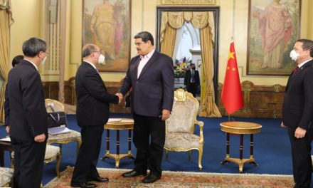 Presidente Maduro recibió a representante del Gobierno de China Qiu Xiaoqi