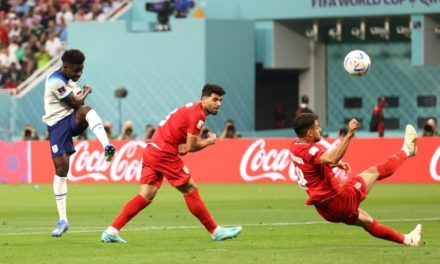 Seis selecciones debutan en segunda jornada del mundial de fútbol Qatar 2022