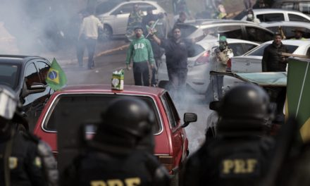 Ordenan identificar a líderes de actos antidemocráticos en Brasil