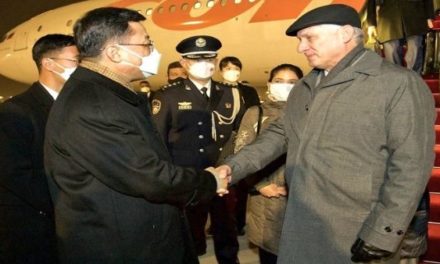 Presidente Díaz-Canel arriba a China para finalizar gira internacional