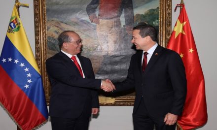 Venezuela y China consolidan la diplomacia de paz entre ambas naciones