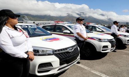 Gobierno Nacional dotó de vehículos, motos y uniformes a los órganos de seguridad ciudadana