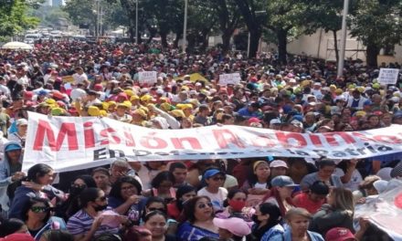Educadores de la Patria entregaron propuestas al Gobierno Bolivariano