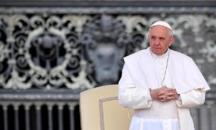 Papa Francisco agradeció al pueblo de Cuba por su colaboración