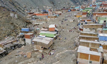 Intensas lluvias en Perú dejaron cientos de damnificados