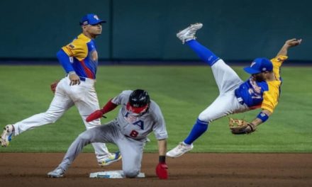 Venezuela cayó ante EEUU en el Clásico Mundial de Béisbol