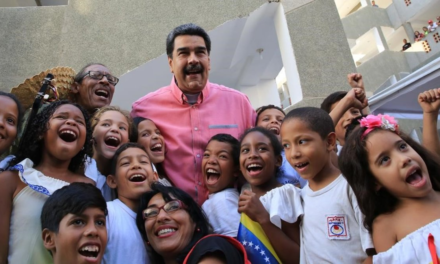 En el Día Contra el Maltrato Infantil Presidente Maduro reafirma políticas de protección de niños