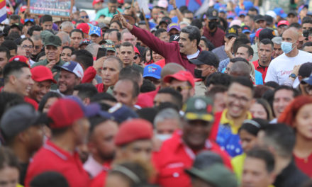 Maduro honró rol del pueblo en la defensa de democracia a cuatro años del intento del golpe de Estado