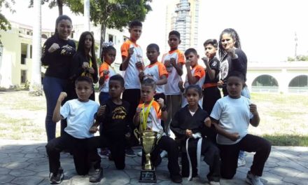 Academia “Unión del Kenpo” derrochó clase en Torneo Sin Frontera