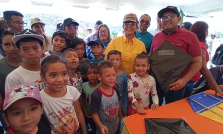 Más de 500 niños disfrutaron de la XII Edición del Festival de Papagayos por la Paz en Aragua
