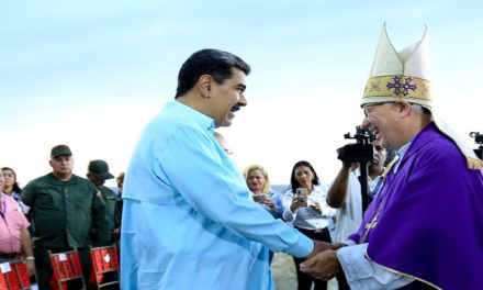Nicolás Maduro pidió unión del pueblo en Semana Santa para vencer dificultades