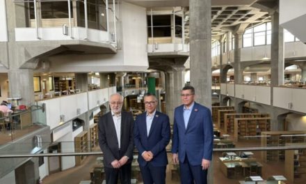 Venezuela será el octavo país con un espacio para sus libros en la Biblioteca Nacional de Teherán