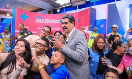 Presidente Maduro: Los estudiantes tienen los cupos universitarios asegurados