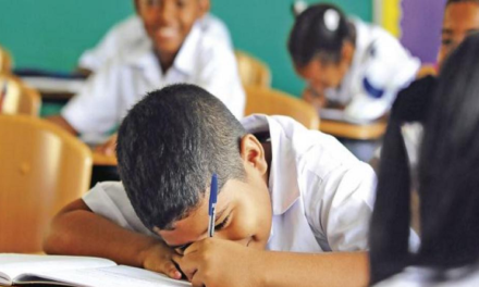Exhortan a elevar calidad de la educación en Panamá