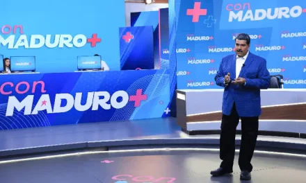 Presidente Maduro agradeció a las enfermeras en su día su entrega y compromiso humanitario