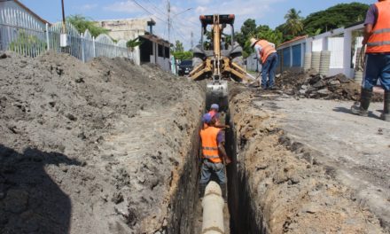 Alcaldía de Girardot construye nueva red de aguas servidas en Los Samanes
