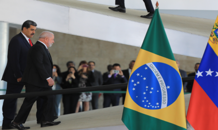 Venezuela y Brasil abordan temas multilaterales para impulsar el desarrollo común