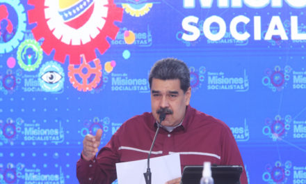 Jefe de Estado celebró 9º Aniversario de las Bases de Misiones Socialistas