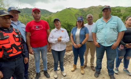 Gobierno regional supervisó avances de trabajos en carretera de San Casimiro