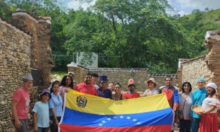 Fabuladores de todo el país visitaron la Casa Ingenio Bolívar