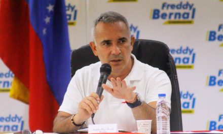 Freddy Bernal: Venezuela viene creciendo a pesar de las sanciones