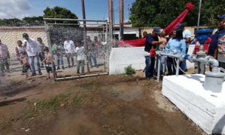 Gobierno regional y local reactivaron bomba en el municipio Bolívar