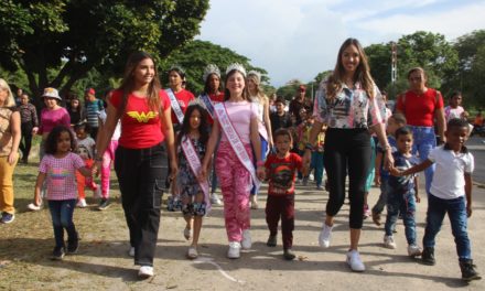 Más de seis mil niños y niñas de Girardot celebraron en el Parque Las Ballenas