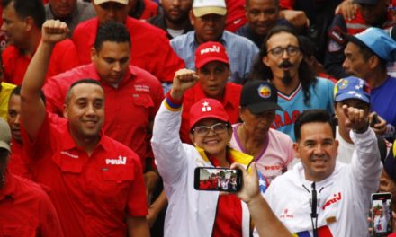 Santa Cruz de Aragua ratificó respaldo al presidente Maduro