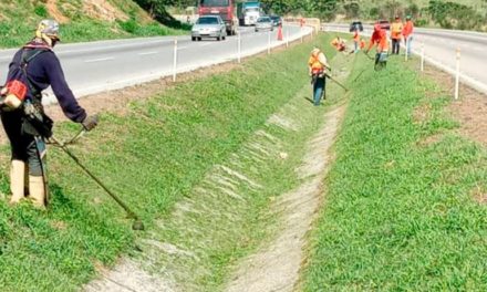 Continúan trabajos de mantenimiento en principales arterias viales de Aragua