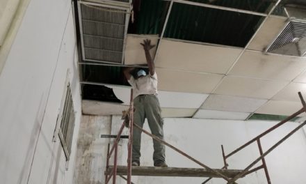 Iniciaron trabajos de restauración y recuperación de la Casa de la Cultura de Ribas