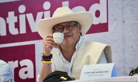 Gobierno colombiano renegociará Tratado de Libre Comercio con EEUU