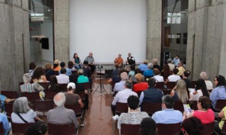 Desarrollan conversatorio en homenaje al artista Carlos Cruz-Diez